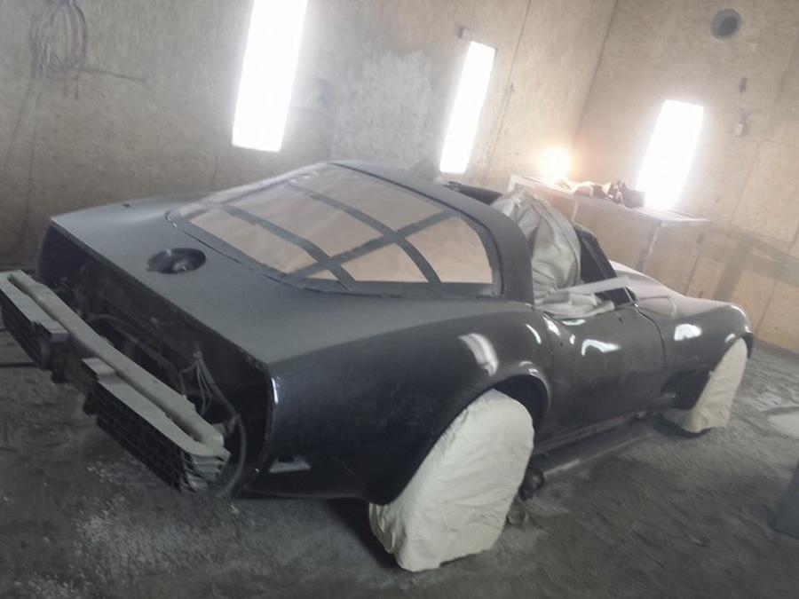 Corvette BEFORE Soda Blasting